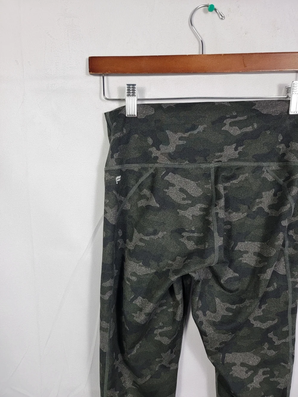 Women's Medium Fabletics Powerhold Leggings